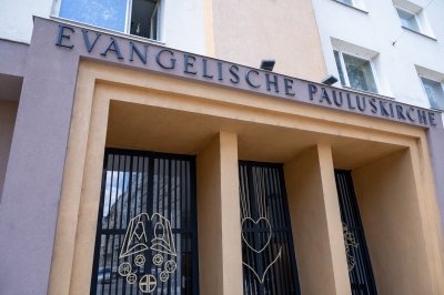 Das Portal der Pauluskirche